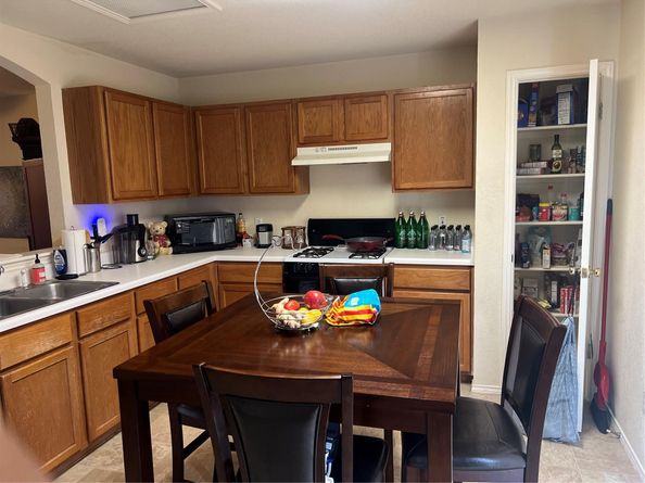 17406 Dashwood Creek Drive, Pflugerville TX 78660