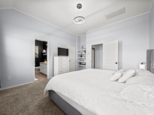 2611 Winding Creek Way, Conroe TX 77385