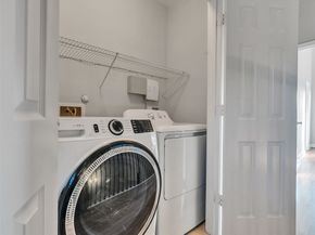 5841 Darling Street B, Houston TX 77007