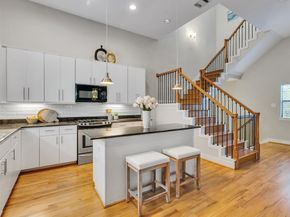 5841 Darling Street B, Houston TX 77007