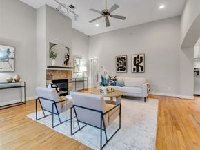 5841 Darling Street B, Houston TX 77007