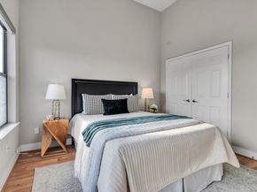 5841 Darling Street B, Houston TX 77007