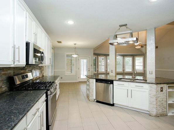 15915 Angler Bend Drive, Houston TX 77044