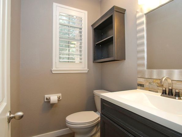 15915 Angler Bend Drive, Houston TX 77044