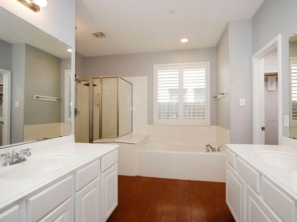 15915 Angler Bend Drive, Houston TX 77044