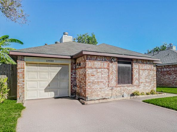 13930 Bonnercrest Drive, Houston TX 77083