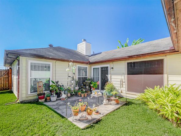 13930 Bonnercrest Drive, Houston TX 77083