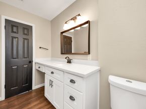 10526 Hollyglen Drive, Houston TX 77016