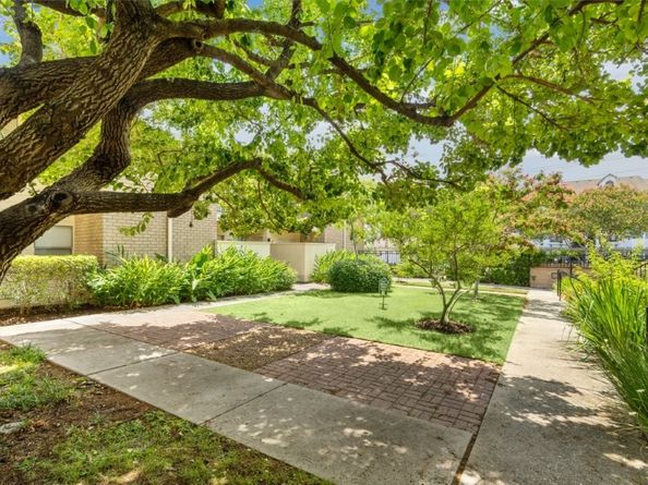 3131 Cummins Street 18, Houston TX 77027