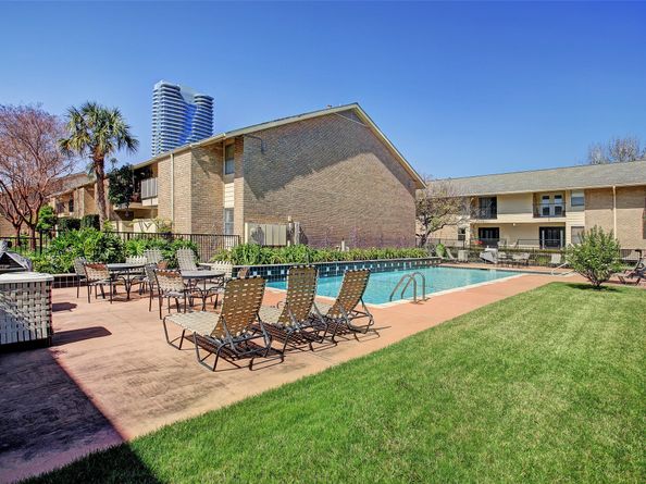 3131 Cummins Street 18, Houston TX 77027