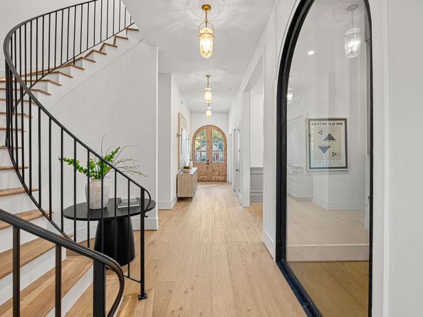 1030 W 41st Street, Houston TX 77018