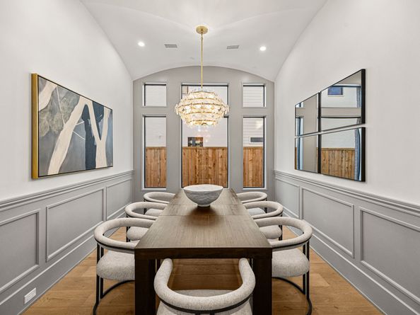 1030 W 41st Street, Houston TX 77018