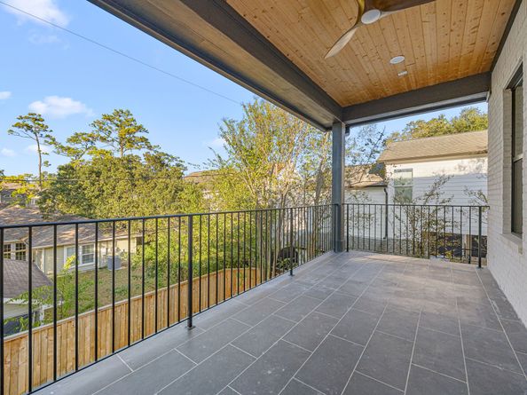 1030 W 41st Street, Houston TX 77018