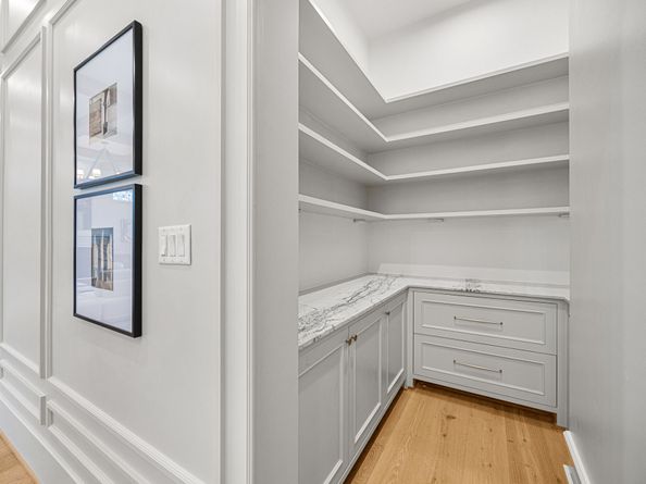 1030 W 41st Street, Houston TX 77018