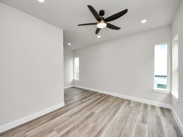 2016 Blodgett Street, Houston TX 77004