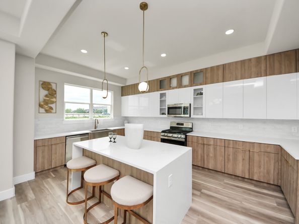 2016 Blodgett Street, Houston TX 77004