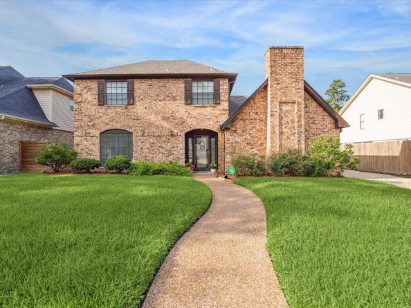 12826 Old Pine Lane, Houston TX 77015