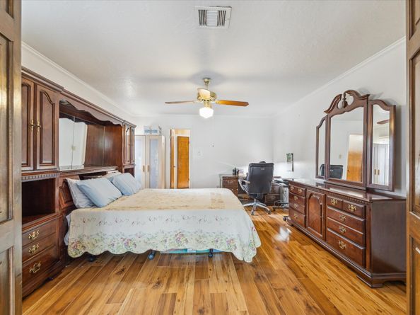 12826 Old Pine Lane, Houston TX 77015