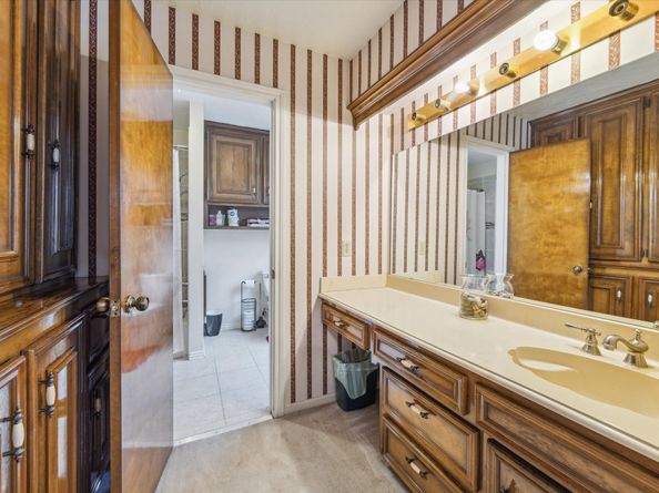 12826 Old Pine Lane, Houston TX 77015