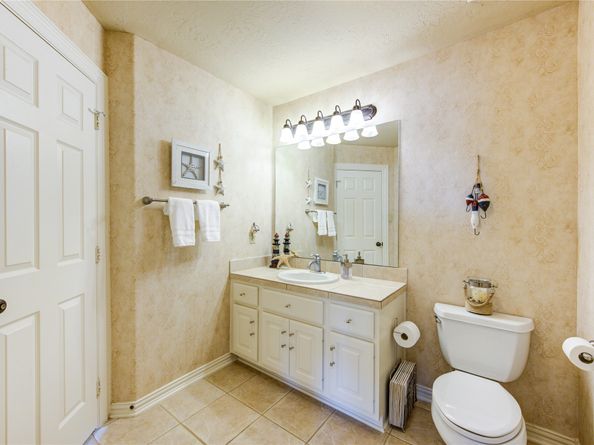 13510 Indigo Lake, Houston TX 77077