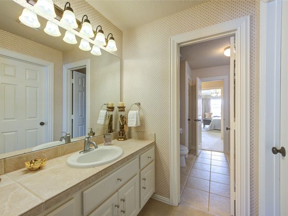 13510 Indigo Lake, Houston TX 77077