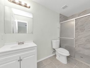 2610 Skyview Shadows Court, Houston TX 77047