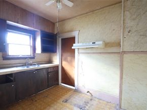 3462 Seabrook Street, Houston TX 77021