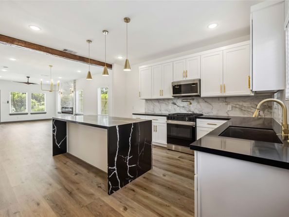 8115 Jeffrey Street A/B, Houston TX 77028