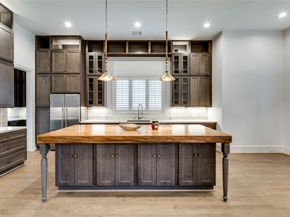 3302 Elmridge Street, Houston TX 77025