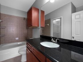 9200 Westheimer Road 1309, Houston TX 77063