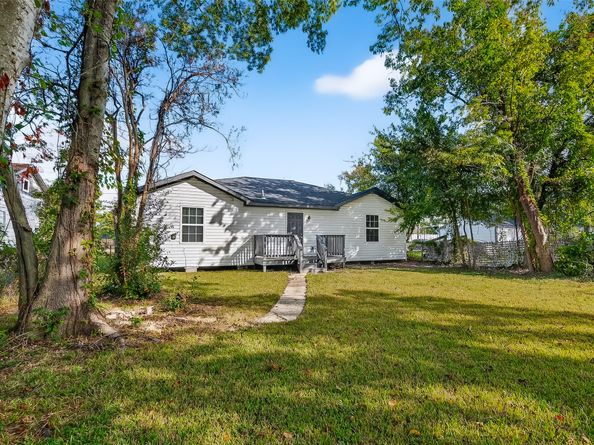 8702 Rinn Street, Houston TX 77078