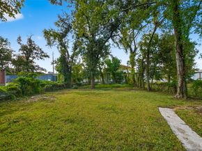 8702 Rinn Street, Houston TX 77078