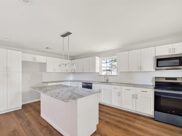 8702 Rinn Street, Houston TX 77078