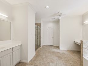 3106 Heritage Creek Oaks, Houston TX 77008