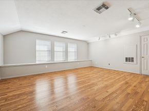 3106 Heritage Creek Oaks, Houston TX 77008