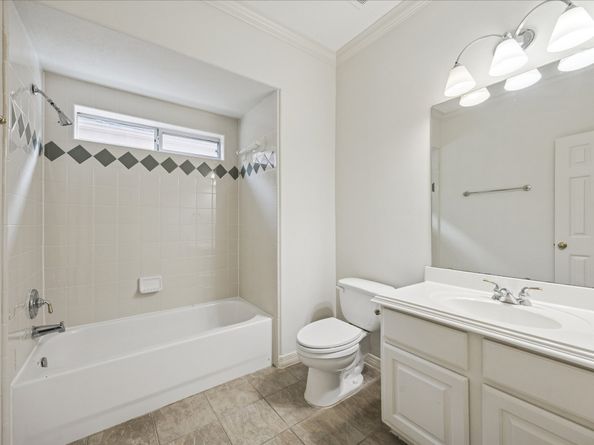 3106 Heritage Creek Oaks, Houston TX 77008