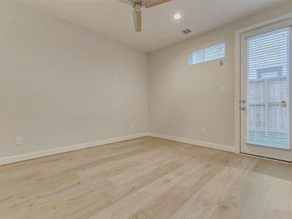 6313 Chelsea Falls Lane, Houston TX 77008