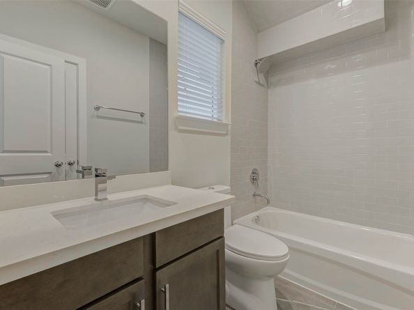 6313 Chelsea Falls Lane, Houston TX 77008