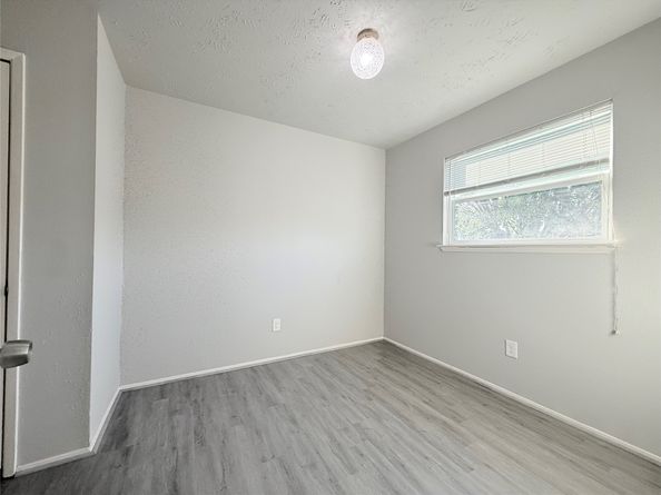 12715 Middlesbrough Lane, Houston TX 77066