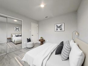 12715 Middlesbrough Lane, Houston TX 77066