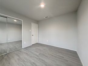 12715 Middlesbrough Lane, Houston TX 77066