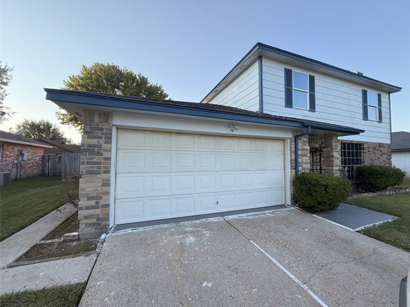 12715 Middlesbrough Lane, Houston TX 77066