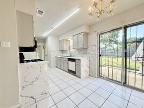 12715 Middlesbrough Lane, Houston TX 77066