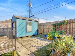 7450 Magnolia Street, Houston TX 77023