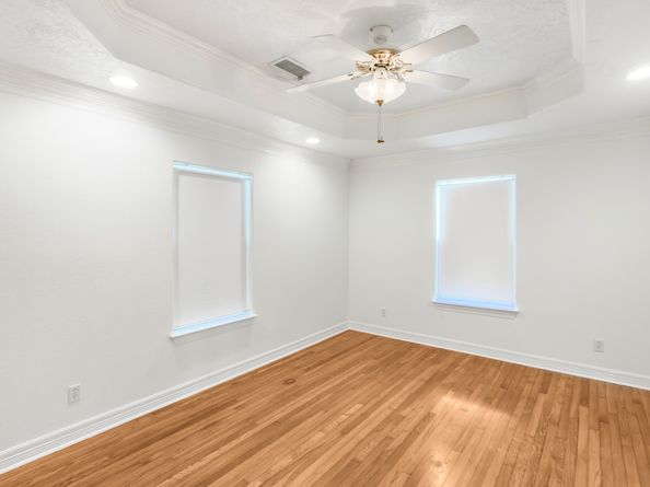 7450 Magnolia Street, Houston TX 77023