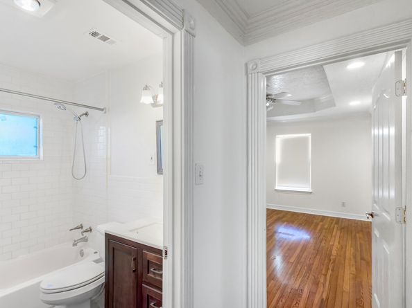 7450 Magnolia Street, Houston TX 77023