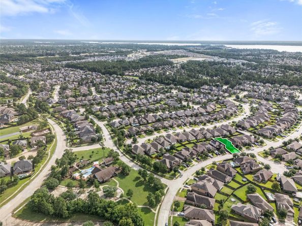 13211 Davenport Hills Lane, Humble TX 77346
