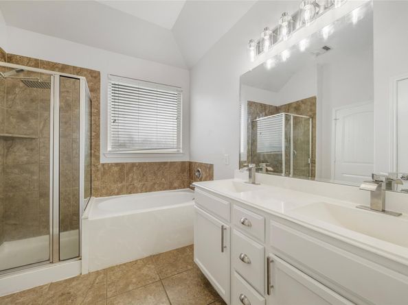 13211 Davenport Hills Lane, Humble TX 77346