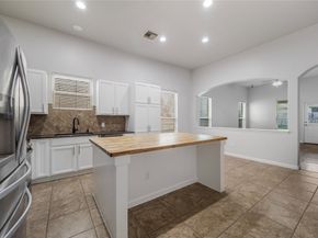 13211 Davenport Hills Lane, Humble TX 77346