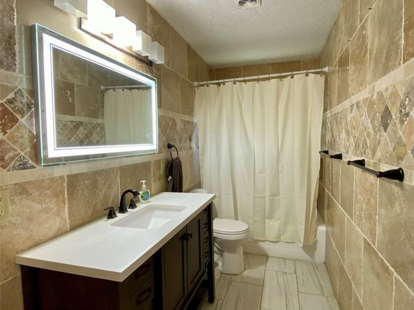 14131 Woodforest Boulevard, Houston TX 77015